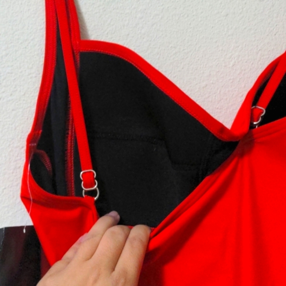 Brand new ONE PIECE Bathingsuit by Simply Swim SZ.10 RED Tummy Control - Picture 4 of 9